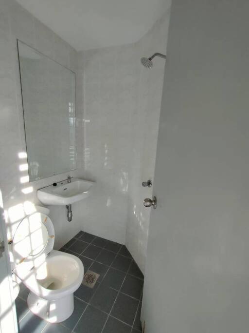 Kuching City 3Bedrooms Apartment Dış mekan fotoğraf